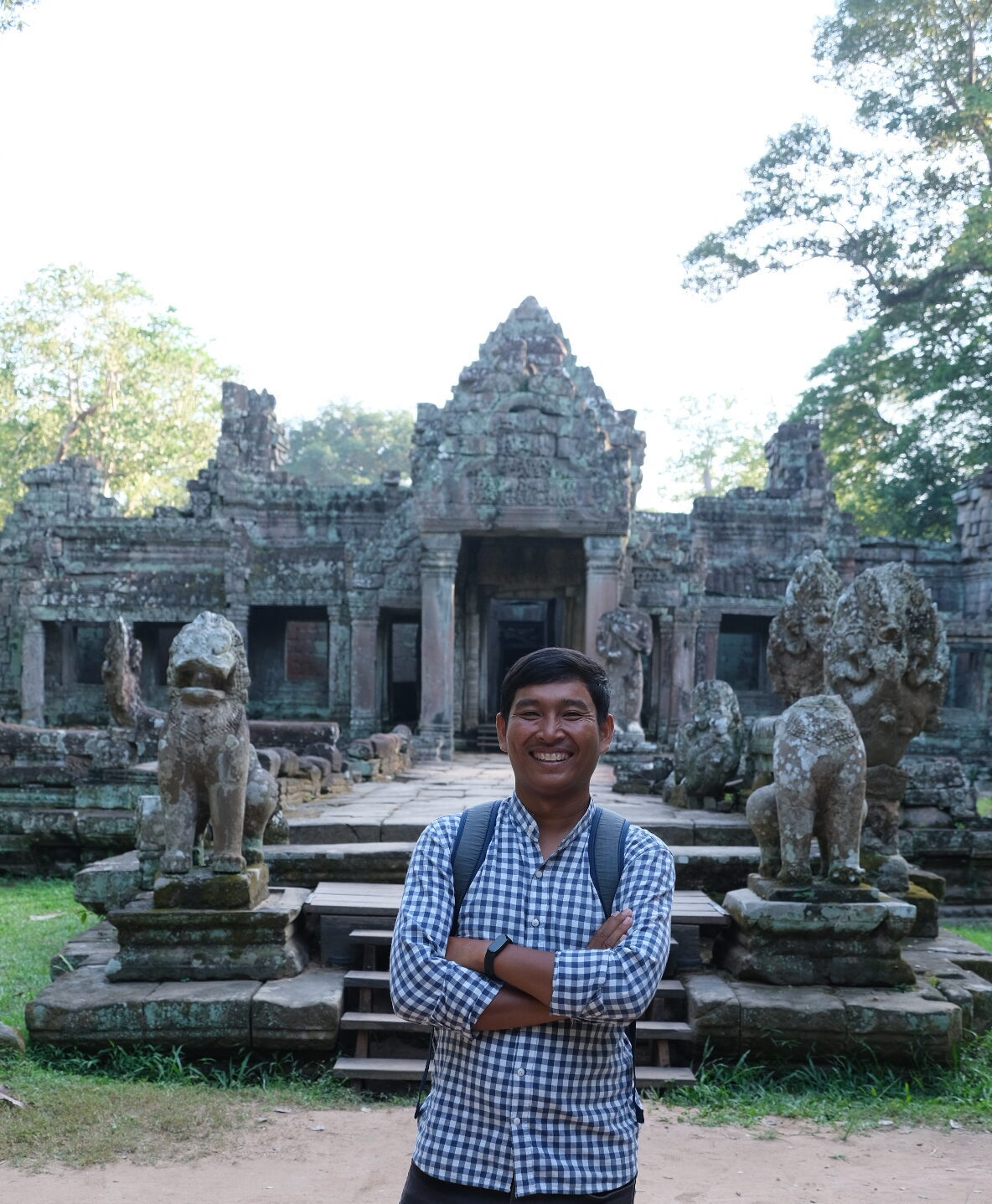 Roy Angkor Tour